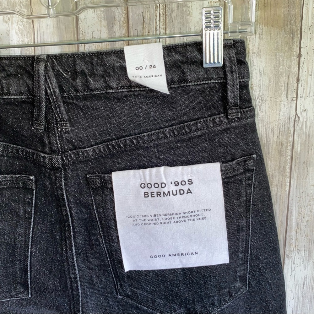 NWT Good American 90s Bermuda Black Shorts - Picture 4 of 4